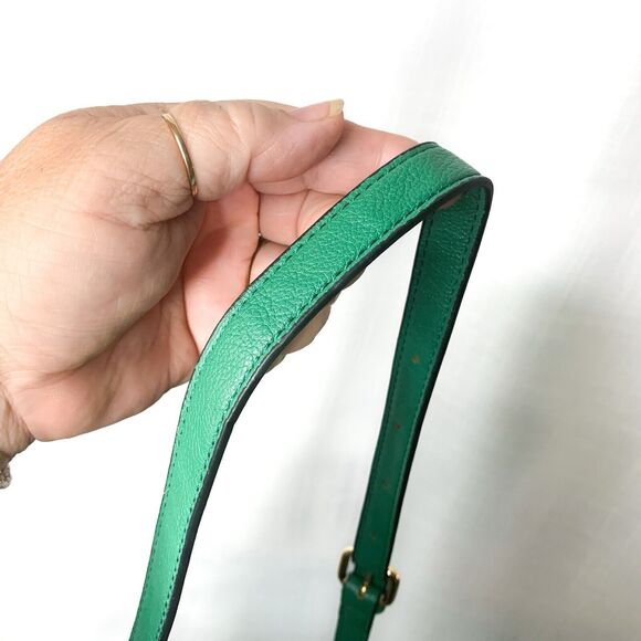 Forever 21 Crossbody Handbag Snap Closure Pebble Finish Dark Green inside Pocket - Picture 8 of 9